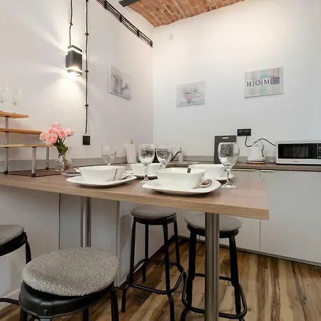 Nowoczesne W Centrum Poznania By Renters * Познань